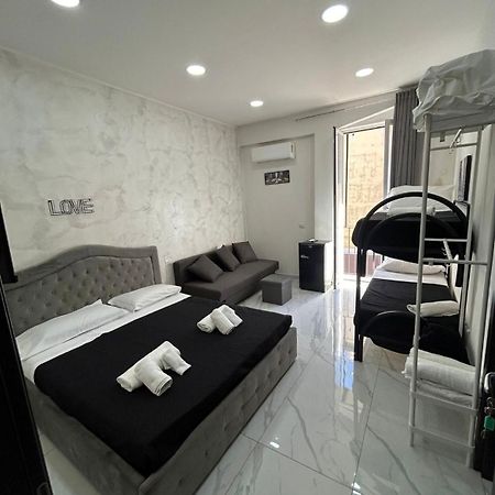 Appartement Terrazza Luxury Valentino à Naples Extérieur photo